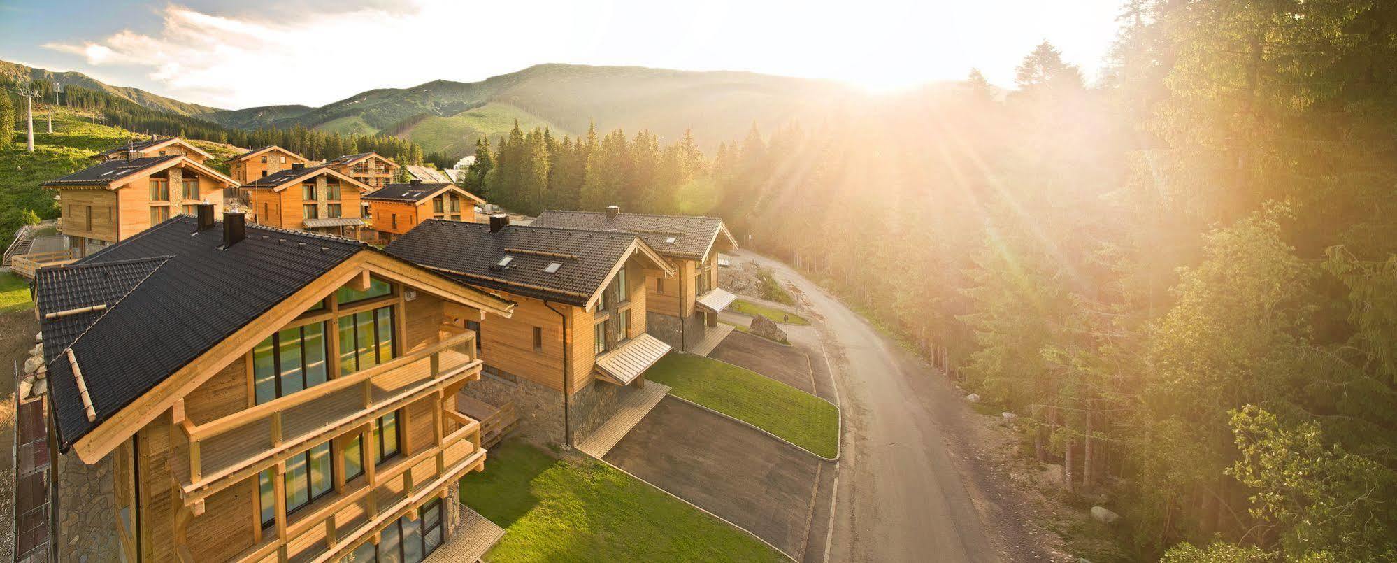 Chalets Jasna Collection Centrum Demanovska Dolina Exterior photo